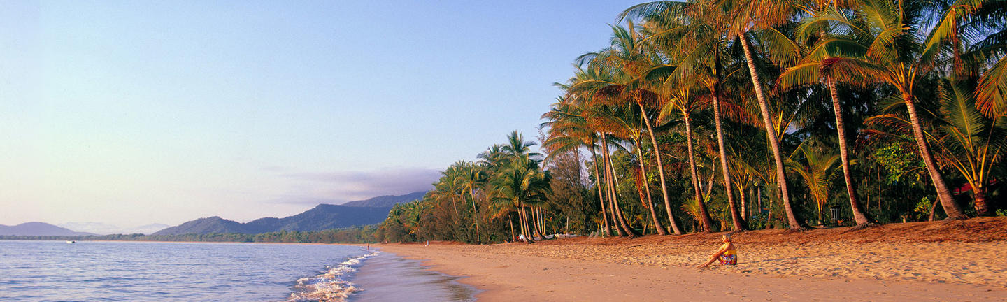 The beach at Palm Cove in Cairns 